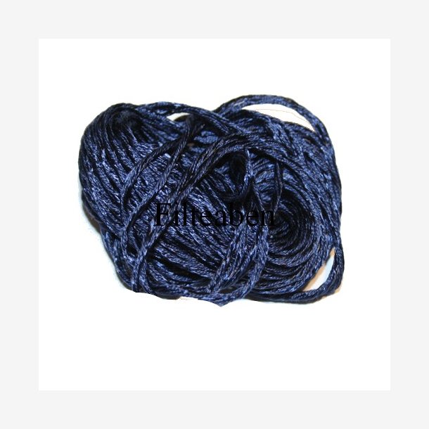 Broderigarn 8 Mtr Mørk Blå