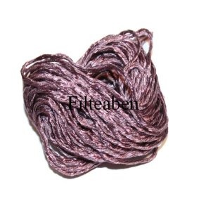 Broderigarn 8 Mtr Lys bordeaux