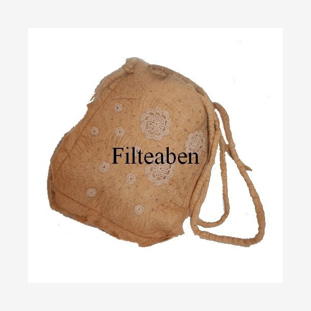 Filteopskrift Hklet taske med pynt