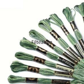 Gr�n meleret broderigarn 8 mtr