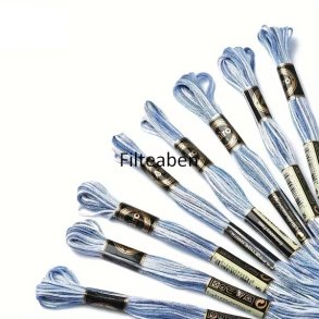 Mellem bl� meleret broderigarn 8 mtr